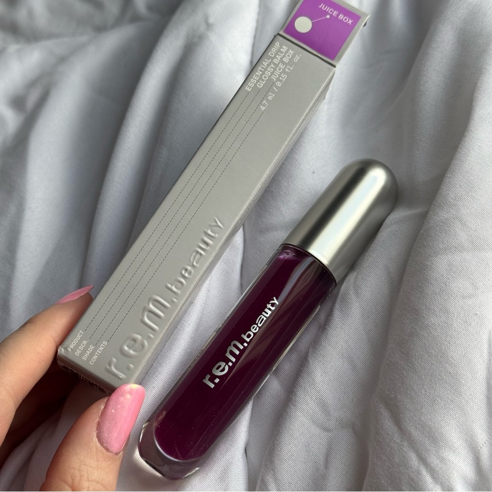 r.e.m beauty Glossy Balm Juice Box